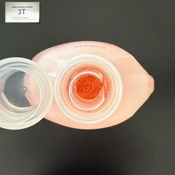 Nước lau sàn ON1 tinh dầu Đinh Đương & Hoắc Hương 3.6 lít - Chai 3 Nước lau sàn ON1 tinh dầu Đinh Đương & Hoắc Hương 3.6 lít - Chai - Ảnh 3