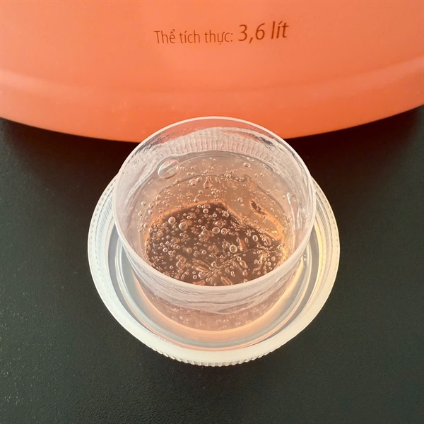 Nước lau sàn ON1 tinh dầu Đinh Đương & Hoắc Hương 3.6 lít - Chai 4 Nước lau sàn ON1 tinh dầu Đinh Đương & Hoắc Hương 3.6 lít - Chai - Ảnh 4